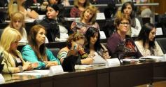 Foto de la galería: El rol de la mujer en el centro de la agenda
