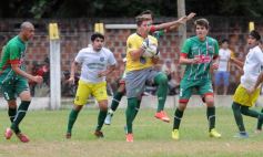 Foto de la galería: La Picada y Brown debutaron en la Liga con un empate