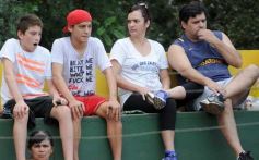 Foto de la galería: La Picada y Brown debutaron en la Liga con un empate