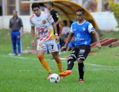 Foto de la galería: El Colectivero consiguió otro importante triunfo de local