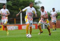 Foto de la galería: El Colectivero consiguió otro importante triunfo de local