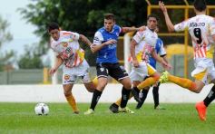 Foto de la galería: El Colectivero consiguió otro importante triunfo de local