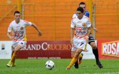 Foto de la galería: El Colectivero consiguió otro importante triunfo de local