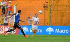 Foto de la galería: El Colectivero consiguió otro importante triunfo de local