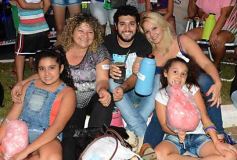 Foto de la galería: Exitosa mateada en Candelaria: directo al Guinness