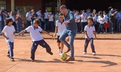 Foto de la galería: Presentan la Fundación "Nueva Esperanza" en el barrio A-4