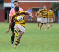 Foto de la galería: Capri se quedó con el clásico ante Tacurú en la tercera de la Urumi