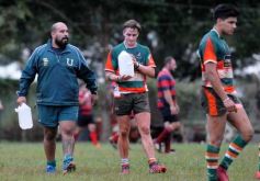Foto de la galería: Cazadores pisó fuerte y aplastó a Lomas
