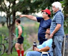 Foto de la galería: Cazadores pisó fuerte y aplastó a Lomas