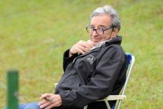 Foto de la galería: Cazadores pisó fuerte y aplastó a Lomas