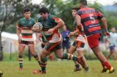 Foto de la galería: Cazadores pisó fuerte y aplastó a Lomas