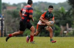 Foto de la galería: Cazadores pisó fuerte y aplastó a Lomas