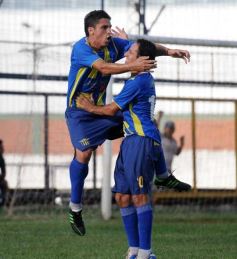 Foto de la galería: Mitre empató en casa y deberá salir a matar o morir en Clorinda