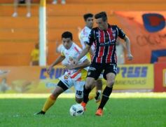 Foto de la galería: Crucero sigue invicto de local: empató con Chacarita