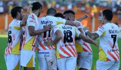 Foto de la galería: Crucero sigue invicto de local: empató con Chacarita