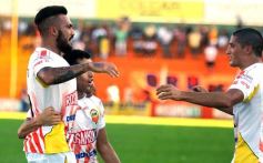 Foto de la galería: Crucero sigue invicto de local: empató con Chacarita