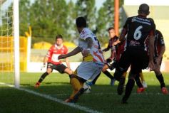 Foto de la galería: Crucero sigue invicto de local: empató con Chacarita