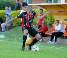 Foto de la galería: Crucero sigue invicto de local: empató con Chacarita