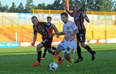 Foto de la galería: Crucero sigue invicto de local: empató con Chacarita