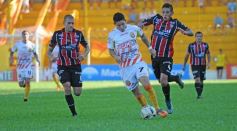 Foto de la galería: Crucero sigue invicto de local: empató con Chacarita