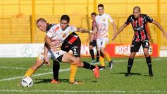 Foto de la galería: Crucero sigue invicto de local: empató con Chacarita