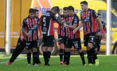 Foto de la galería: Crucero sigue invicto de local: empató con Chacarita