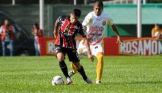 Foto de la galería: Crucero sigue invicto de local: empató con Chacarita