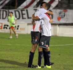 Foto de la galería: Guaraní tuvo otra alegría ante Sarmiento