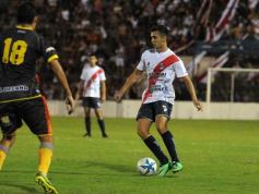 Foto de la galería: Guaraní tuvo otra alegría ante Sarmiento