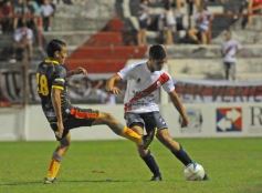 Foto de la galería: Guaraní tuvo otra alegría ante Sarmiento
