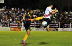 Foto de la galería: Guaraní tuvo otra alegría ante Sarmiento