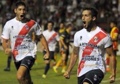 Foto de la galería: Guaraní tuvo otra alegría ante Sarmiento