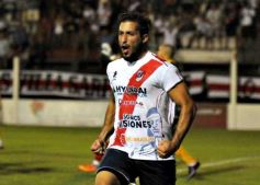 Foto de la galería: Guaraní tuvo otra alegría ante Sarmiento