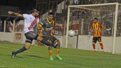 Foto de la galería: Guaraní tuvo otra alegría ante Sarmiento