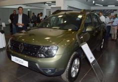 Foto de la galería: Servando presentó la nueva camioneta Renault