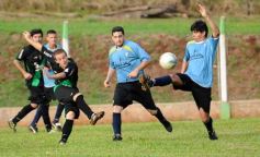 Foto de la galería: El Brete derrotó a Itatí y es líder