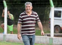 Foto de la galería: El Brete derrotó a Itatí y es líder