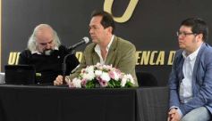 Foto de la galería: Ricardo Rouvier disertó en la sede local de la UCP