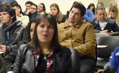 Foto de la galería: Ricardo Rouvier disertó en la sede local de la UCP