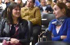 Foto de la galería: Ricardo Rouvier disertó en la sede local de la UCP
