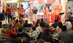 Foto de la galería: Música para recibir el Día del Trabajador en el Shopping
