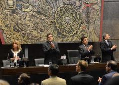 Foto de la galería: Con el discurso del gobernador, la Legislatura inició un nuevo período de sesiones