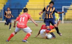 Foto de la galería: Se terminó el sueño de Mitre en el Federal C