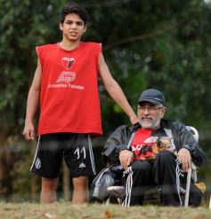 Foto de la galería: El Brete derrotó a Villa Cabello y se consolida en la punta