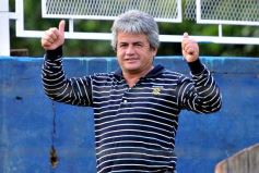 Foto de la galería: El Brete derrotó a Villa Cabello y se consolida en la punta