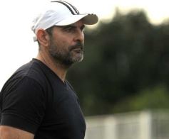 Foto de la galería: El Brete derrotó a Villa Cabello y se consolida en la punta