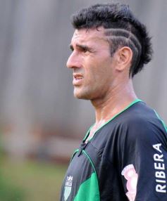 Foto de la galería: El Brete derrotó a Villa Cabello y se consolida en la punta