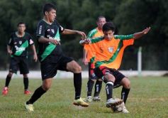 Foto de la galería: El Brete derrotó a Villa Cabello y se consolida en la punta