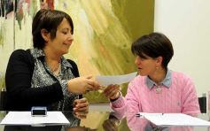 Foto de la galería: La UCP firmó un convenio de cooperación con la Línea 102