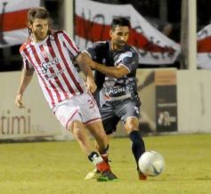 Foto de la galería: Con mucho amor propio Guaraní derrotó a San Martín